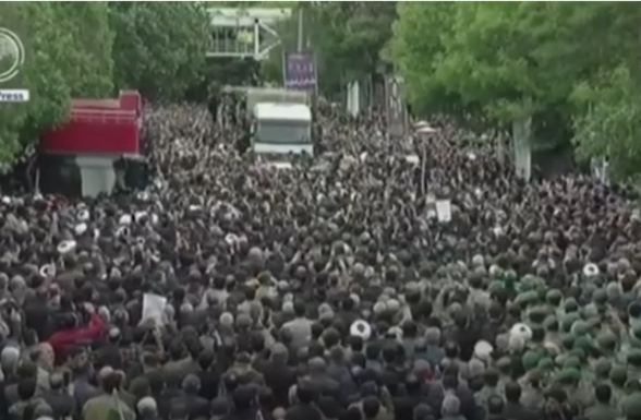 В Тебризе прощаются с погибшими президентом Ирана и главой МИД (видео)